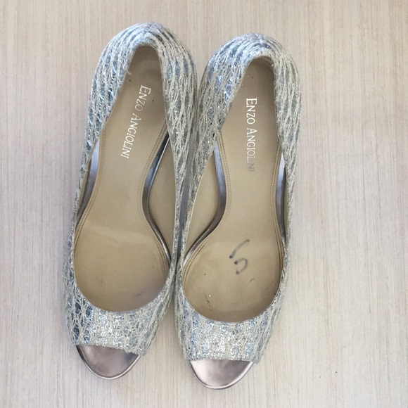 Enzo Angiolini Silver Sparkle Heels - Picture 4 of 6